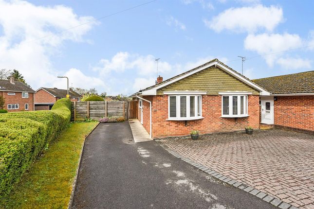 Anglesey Close, Andover 3 bed detached bungalow for sale