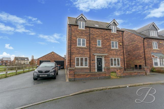 4 bed detached house