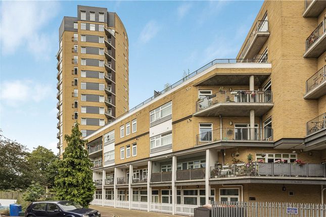 Martello Street, London, E8 2 bed apartment for sale