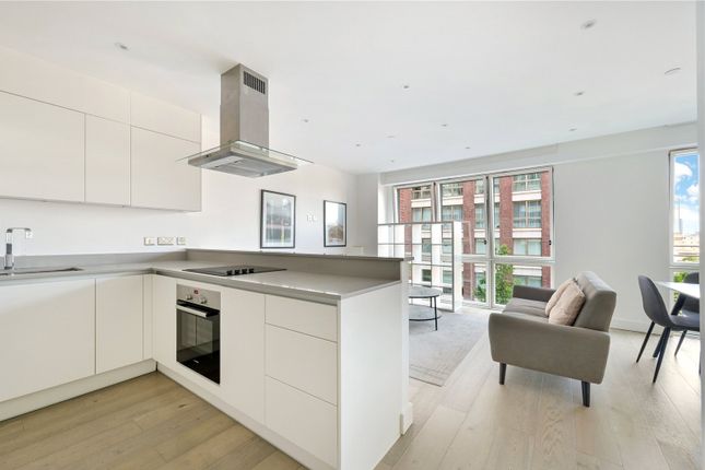 Arniston Way, Blackwall Reach, E14 2 bed apartment for sale