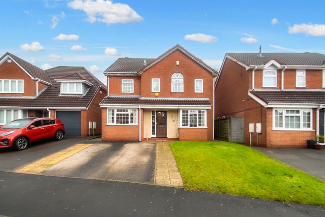 4 bed detached house