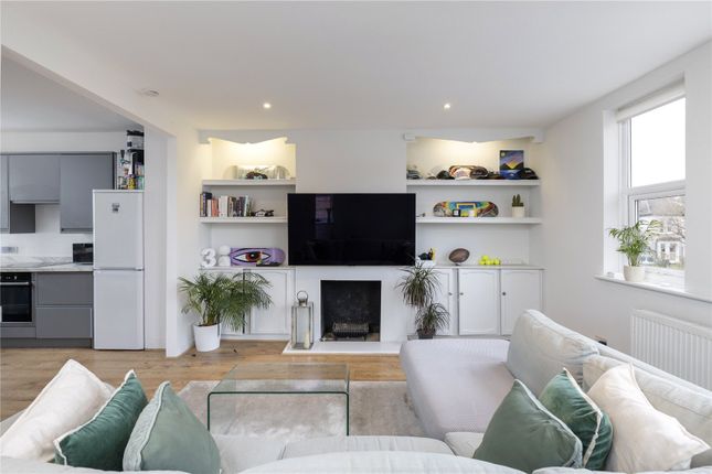 Shuttleworth Road, Battersea, London... 2 bed apartment for sale