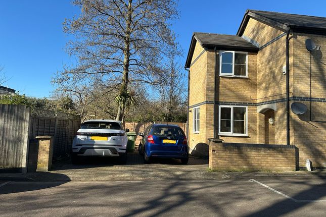 4 bed detached house