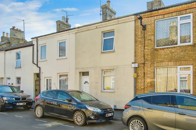 3 bed terraced house