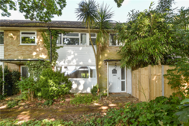 3 bed end terrace house