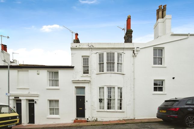 1 bedroom terraced house for sale