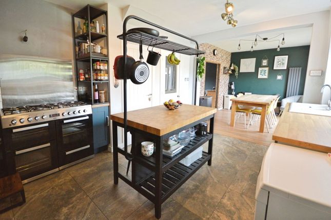 Abergwili Road, Carmarthen SA31 3 bed link detached house for sale