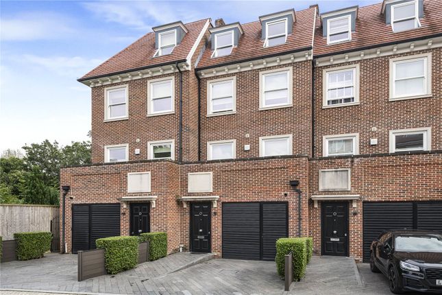 5 bed terraced house