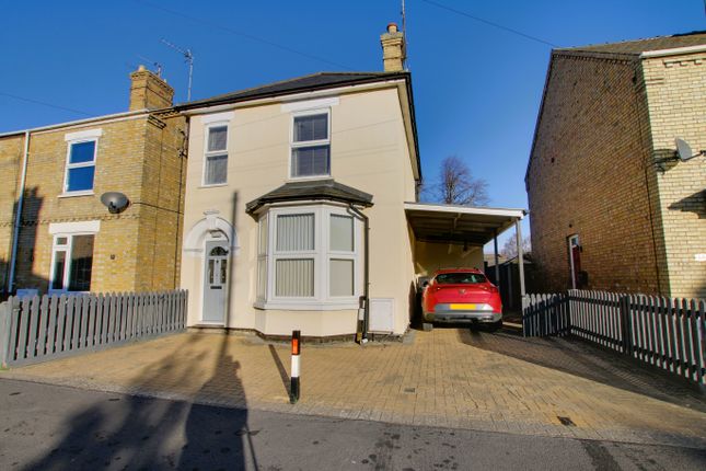 3 bed detached house