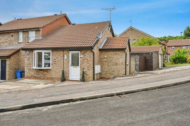 2 bedroom terraced bungalow for sale