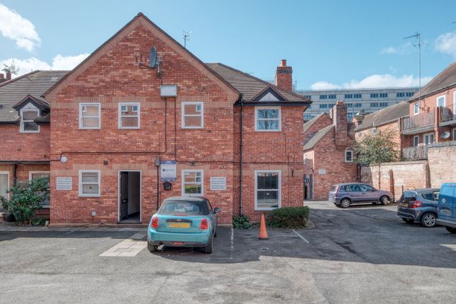 2 bed flat