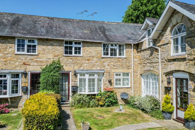 No Onward Chain in Hawkhurst 2 bed terraced house for sale