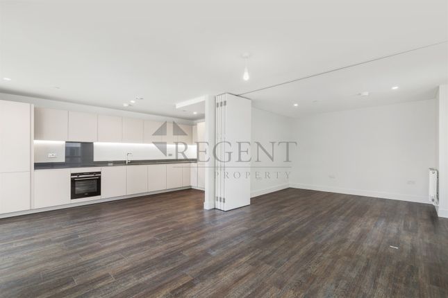 3 bed flat