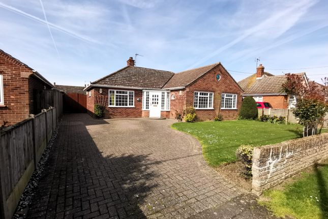 West Mersea, CO5 8ER 3 bed detached bungalow for sale