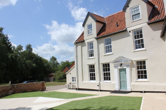 4 bed semi-detached house
