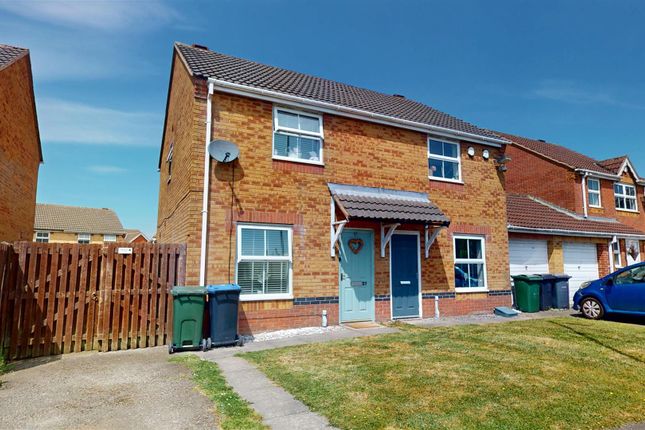 The Crescent, Buttershaw, Bradford 2 bed semi