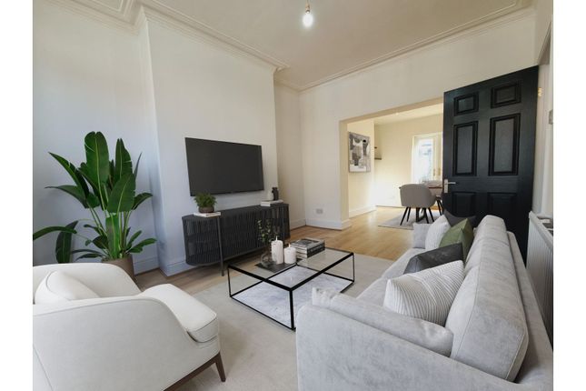 2 bedroom terraced house for sale