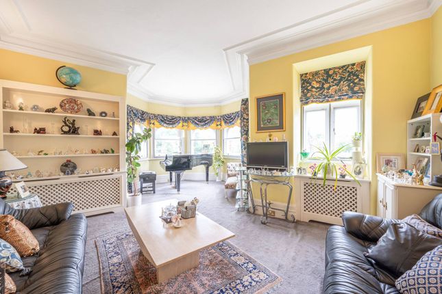 Avenue Mansions, West Hampstead... 4 bed flat for sale