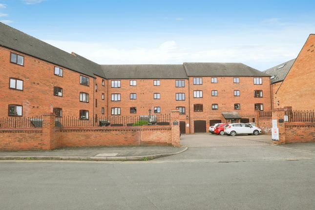 2 bed flat