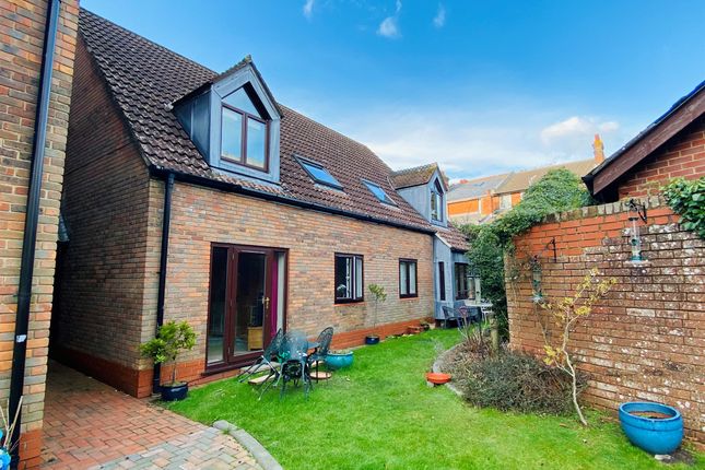 1 bed property