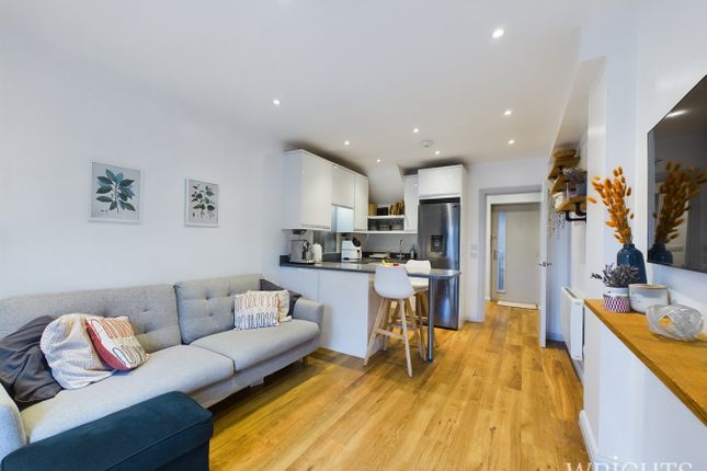 2 bed terraced house