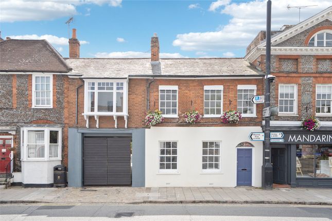 Archway Court, West Street, Marlow... 2 bed apartment for sale