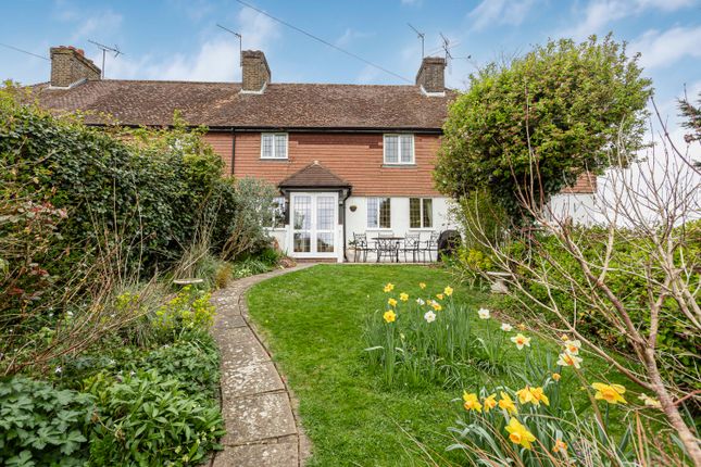 Tewin Hill, Tewin, Welwyn, AL6 0LJ 2 bed terraced house for sale
