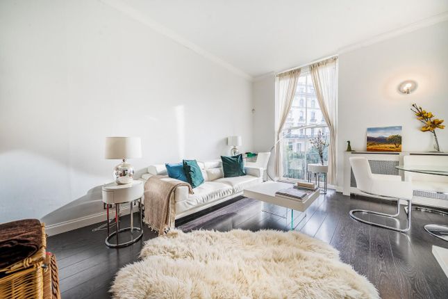 Porchester Square, London, W2 1 bed flat for sale