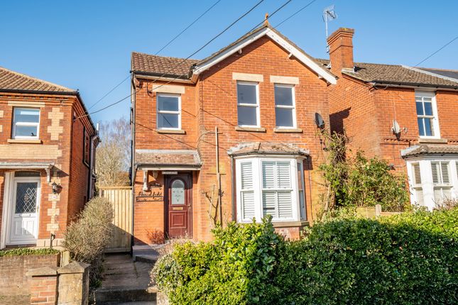 3 bed detached house