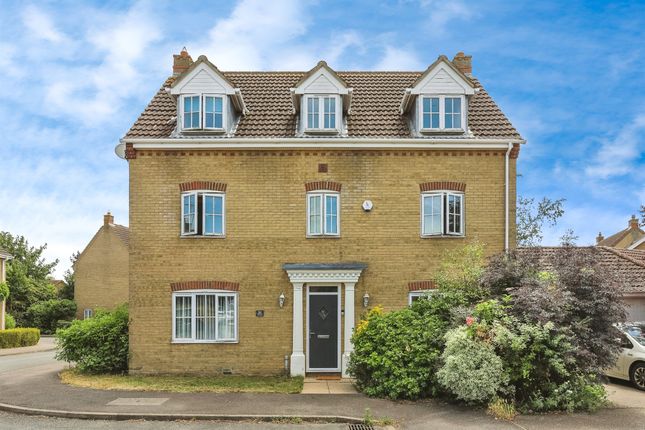 5 bedroom detached house for sale