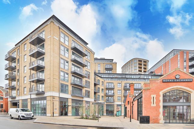 Wheatfield Way, Kingston Upon Thames 2 bed apartment for sale