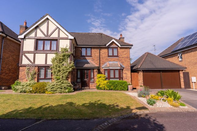 4 bed detached house