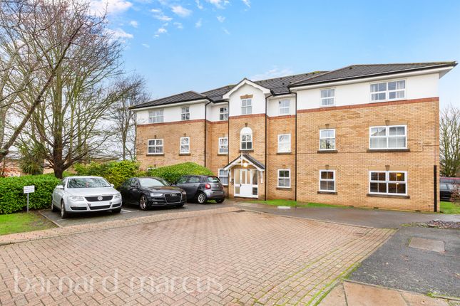 2 bedroom ground floor flat for sale