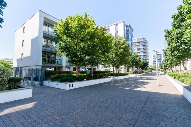 Great West Quarter | Brentford | TW8... 1 bed apartment for sale