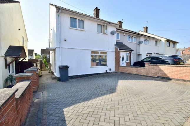 Kinsdale Drive, Thurnby Lodge... 3 bed end of terrace house for sale