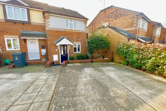 Wheatlands, Stevenage 2 bed end of terrace house for sale