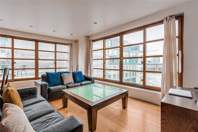 Wandsworth High Street, London, SW18 2 bed apartment for sale