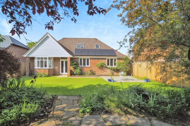 3 bedroom cottage for sale