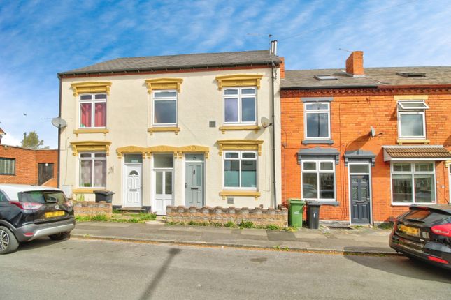 3 bed terraced house