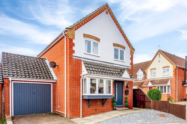 3 bedroom detached house for sale