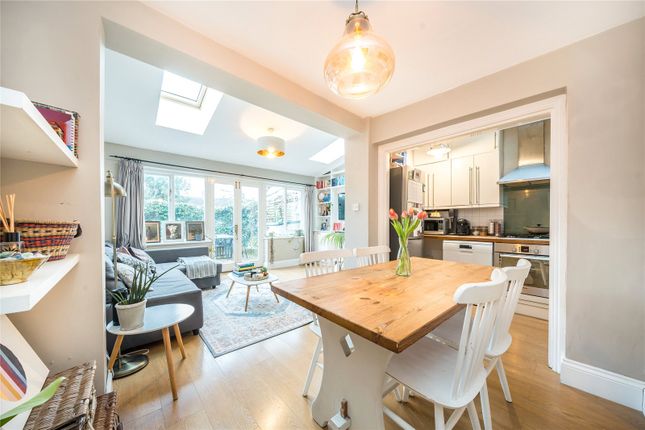 Rush Hill Road, London SW11 2 bed flat for sale