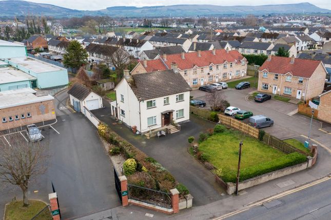 4 bed property