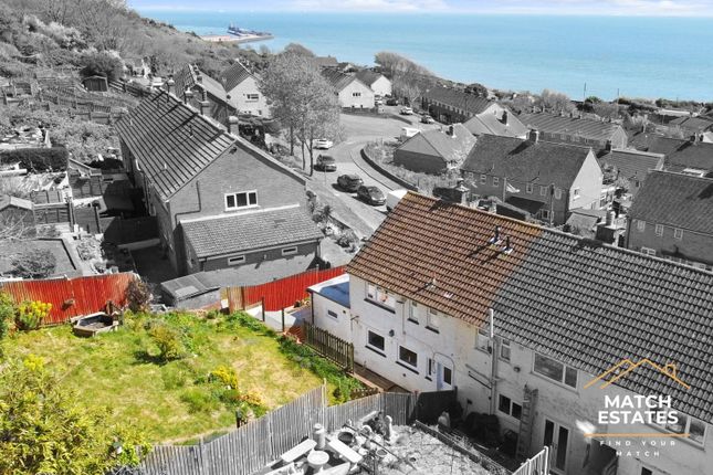 St. Georges Crescent, Dover CT17 4 bed end of terrace house for sale