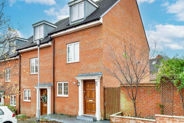 Clements Close, Puckeridge 3 bed townhouse for sale