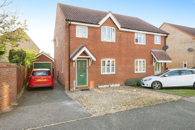 3 bed semi-detached house