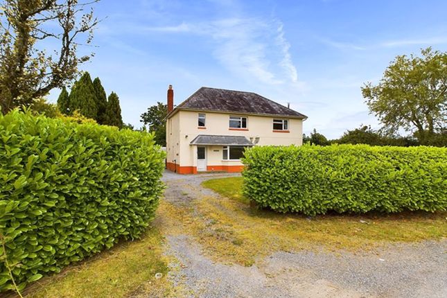 4 bed country house