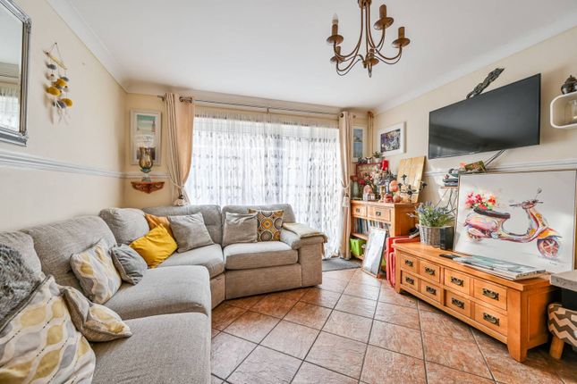 Hockett Close, Deptford, London, SE8 4 bed house for sale