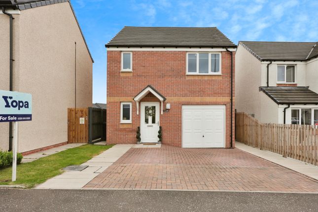3 bed detached house
