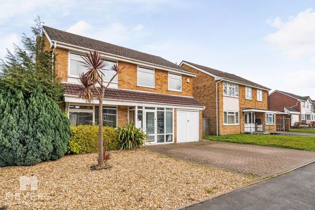 Wollaton Road, Ferndown BH22 4 bed detached house for sale