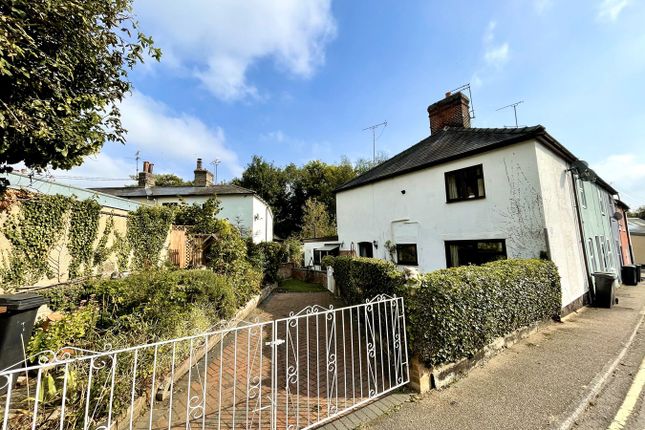 Milton Road North, Stowmarket, IP14 2 bed end of terrace house for sale